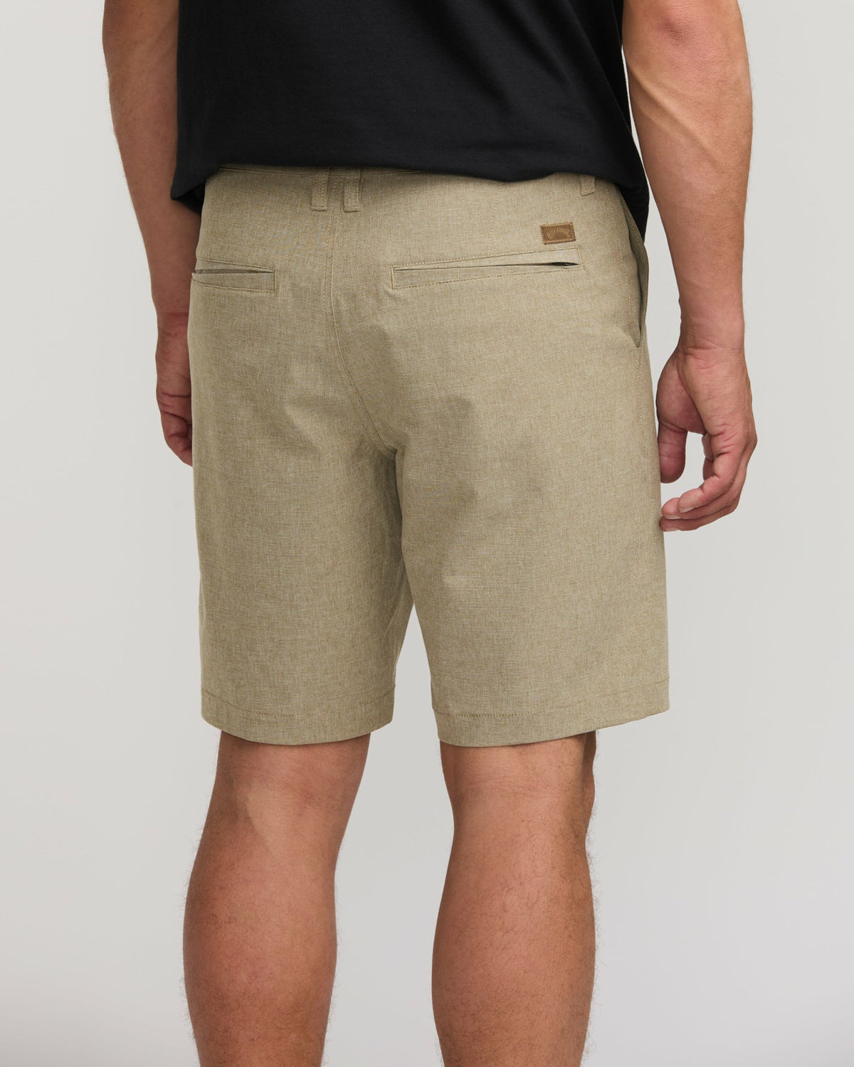 Crossfire Submersible 19" Hybrid Shorts - Khaki | Billabong