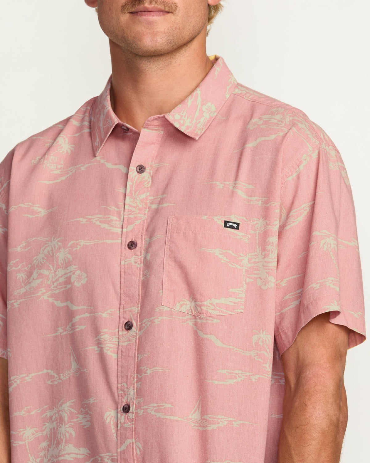 Sundays Short Sleeve Shirt - Dust Red | Billabong