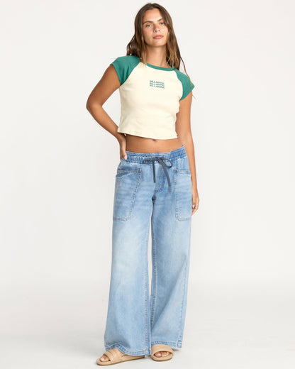 Beach Club Babe Short Sleeve T-Shirt - Evergreen | Billabong