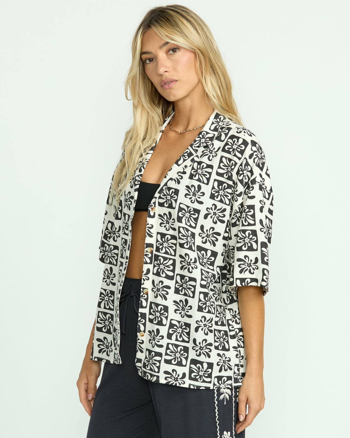Beach Side Printed Short Sleeve Shirt - Black Sands | Billabong