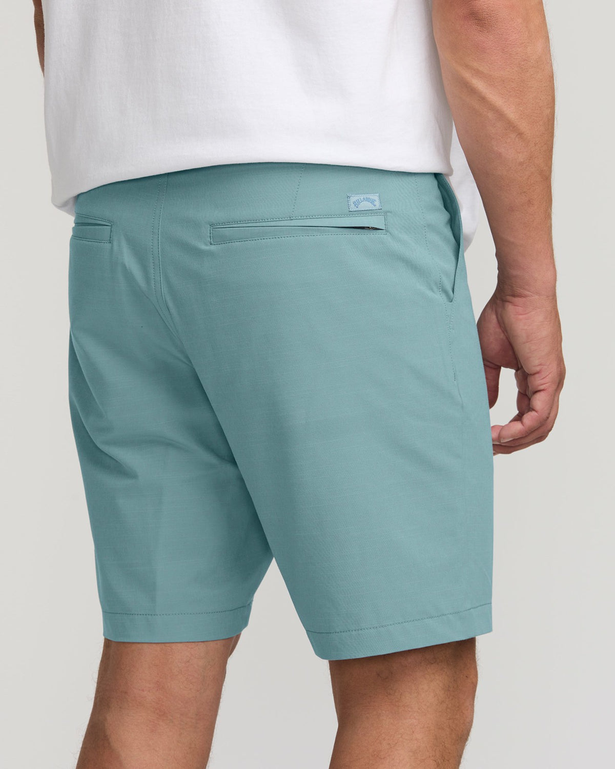 Crossfire Submersible 19" Hybrid Shorts - Glacier Blue | Billabong