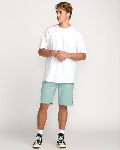 Crossfire Submersible 21" Hybrid Shorts - Seafoam | Billabong