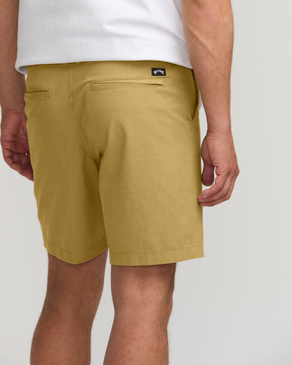 Crossfire Wave Wash Submersible 18" Hybrid Shorts - Khaki | Billabong