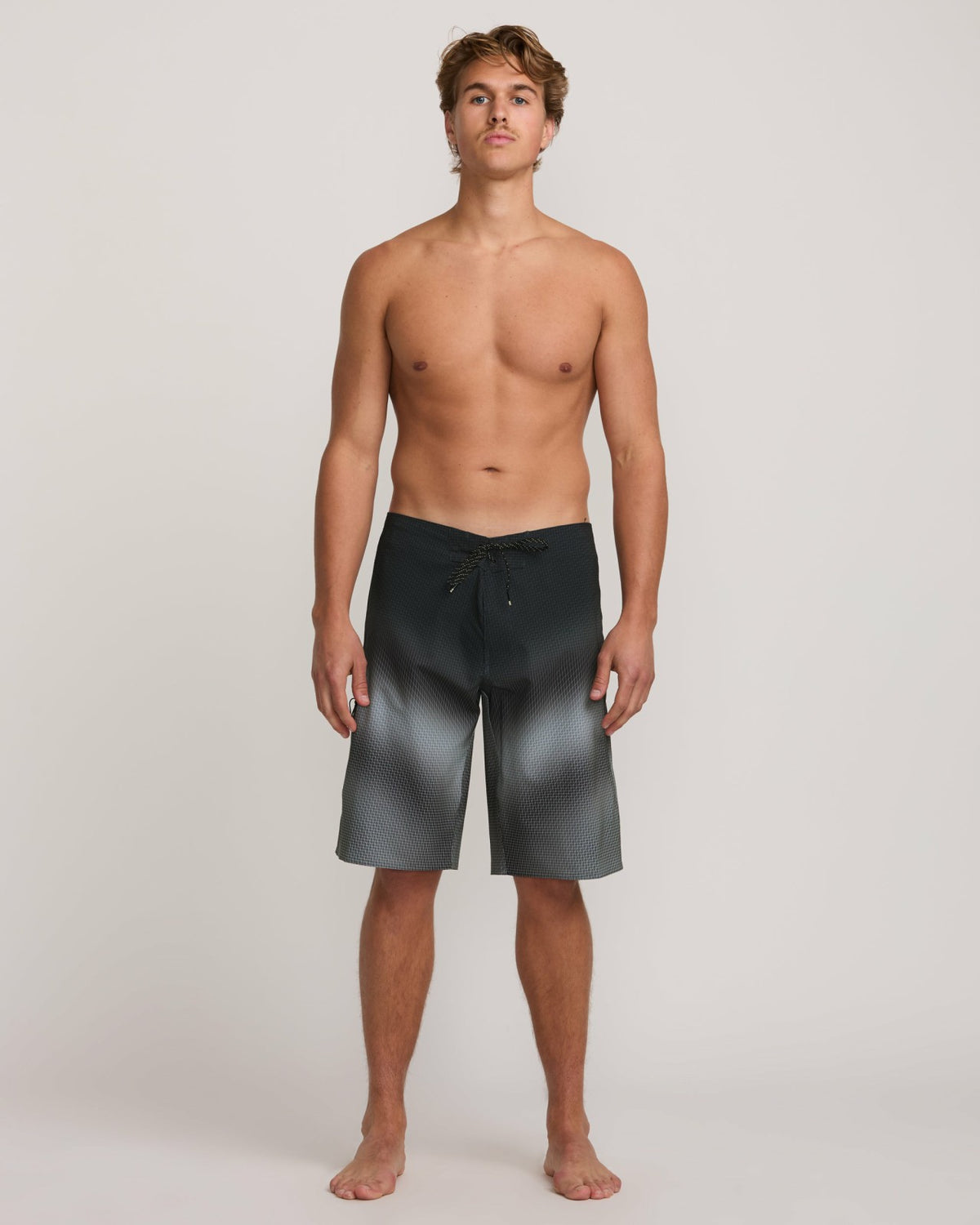 Fluid Pro Performance 21" Boardshorts - Black | Billabong