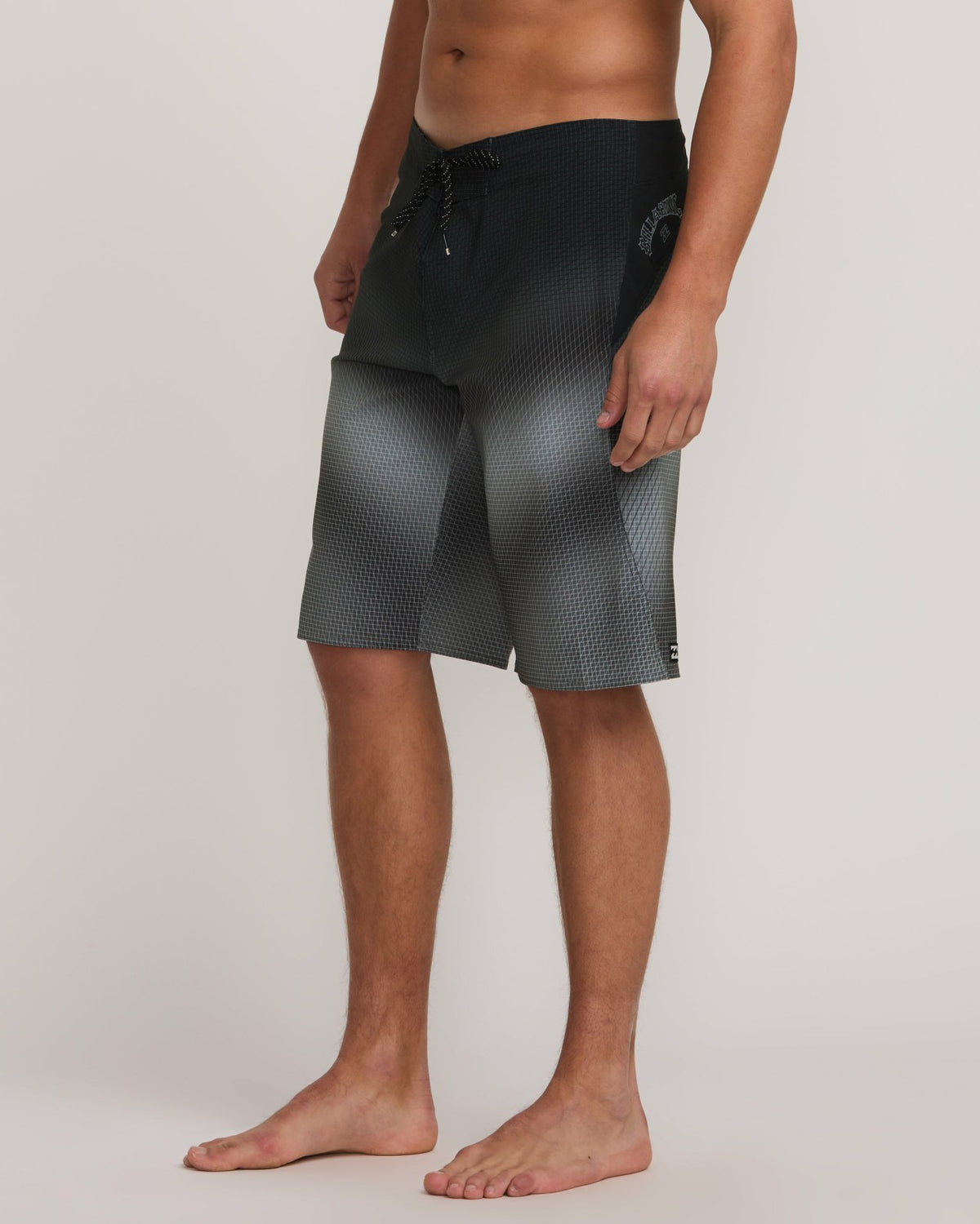 Fluid Pro Performance 21" Boardshorts - Black | Billabong