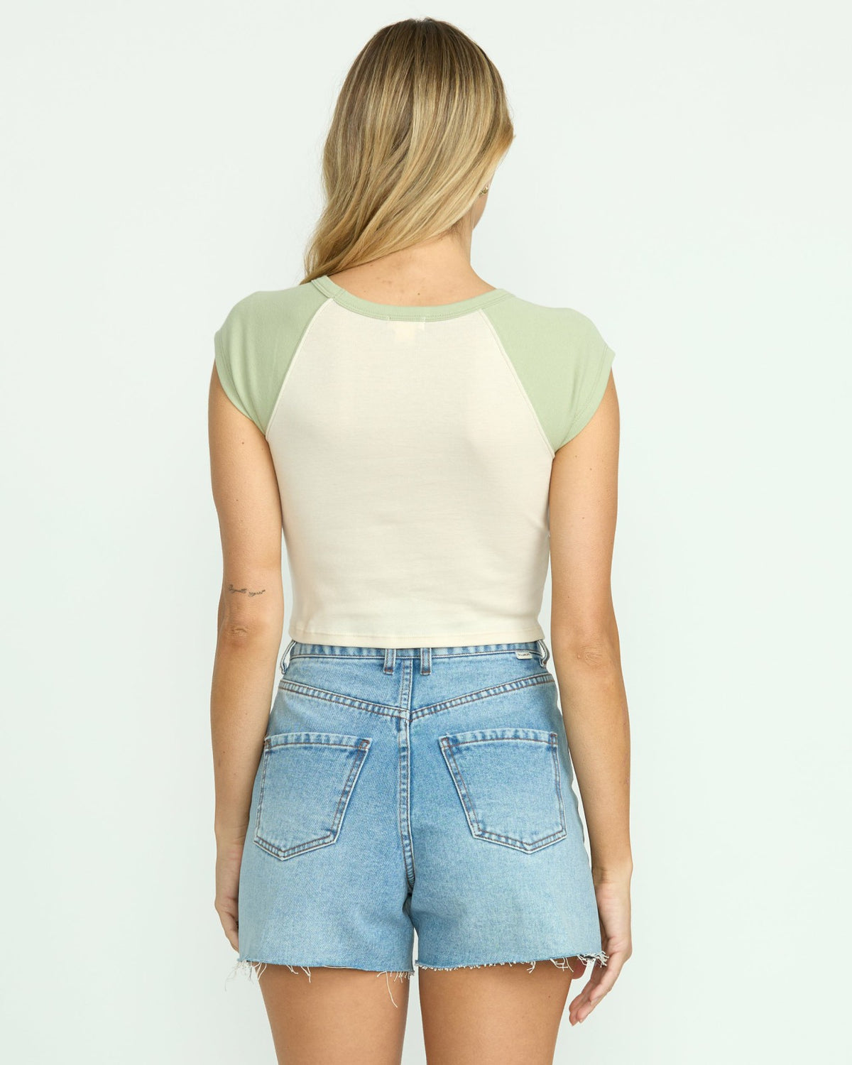 Paradise Short Sleeve Raglan Tee - Pistachio | Billabong