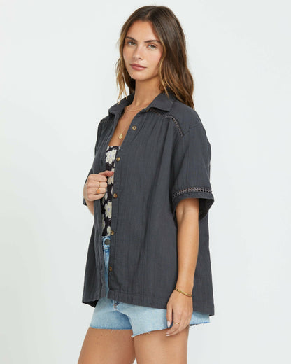 Summers End Short Sleeve Shirt - Black Sands | Billabong