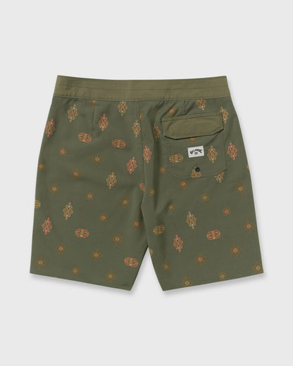 Sundays Pro Performance 19" Boardshorts - Military | Billabong