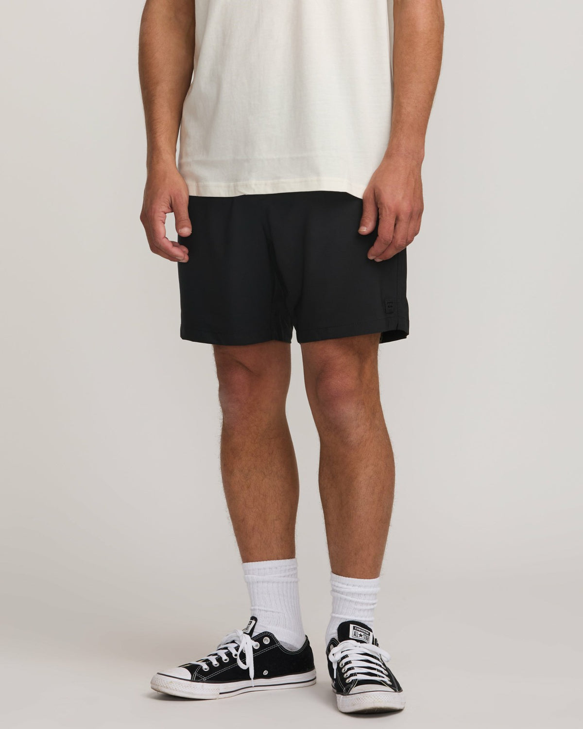 Surftrek Elastic Submersible 17" Hybrid Shorts - Black | Billabong