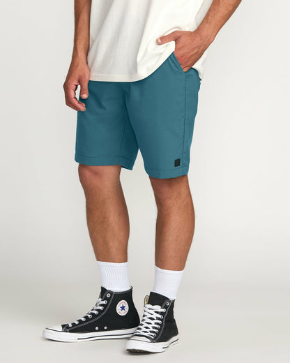 Surftrek Journey 20" Hybrid Shorts - Marine | Billabong