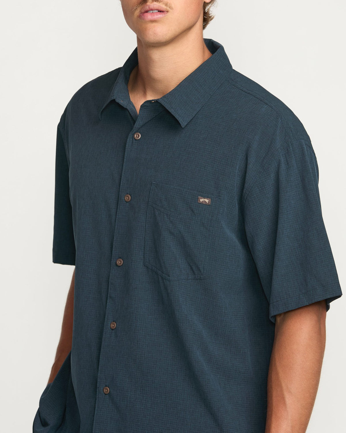 Surftrek Perf Short Sleeve Shirt - Navy | Billabong