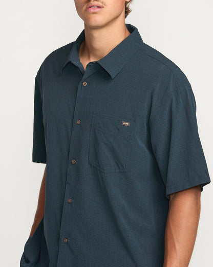 Surftrek Perf Short Sleeve Shirt - Navy | Billabong