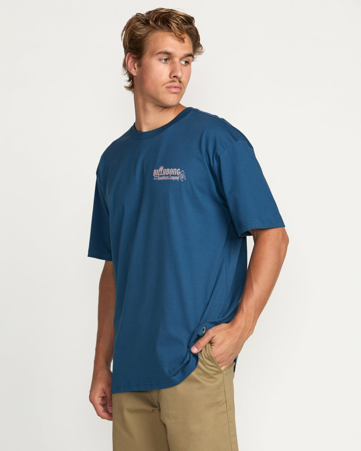 The Hunt Regular Tee - Deep Blue | Billabong
