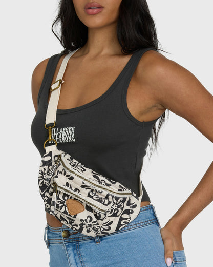 On My Bum Waistbag - Black Sands | Billabong